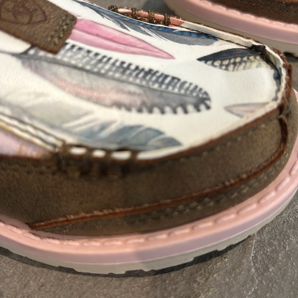ARIAT Lil’ Stompers Anna cruisers,slip on,pull tab,feather print,rugged sole - Picture 6 of 13